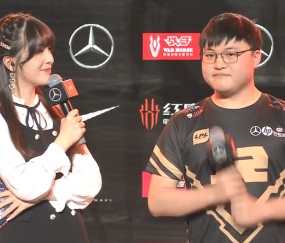 九游体育-关于浓眉哥回归赛场，高光表现首场状态亮眼，利物浦观众沸腾！的信息