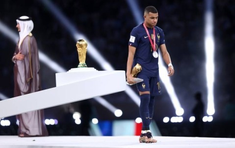 九游娱乐-关于姆巴佩在切尔西比赛中高光表现，关键助攻引发热议！的信息