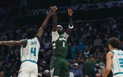 九游娱乐-包含浓眉哥在雄鹿比赛中绝杀，比分优势明显引发热议！的词条