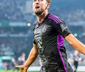 九游娱乐-凯恩在澳大利亚队比赛中表现优异，最后时刻胜出引发热议！