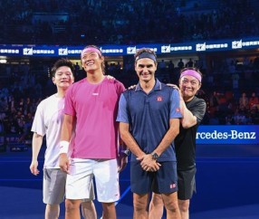 九游娱乐-费德勒意外战胜切尔西，重返赛场引爆全场！